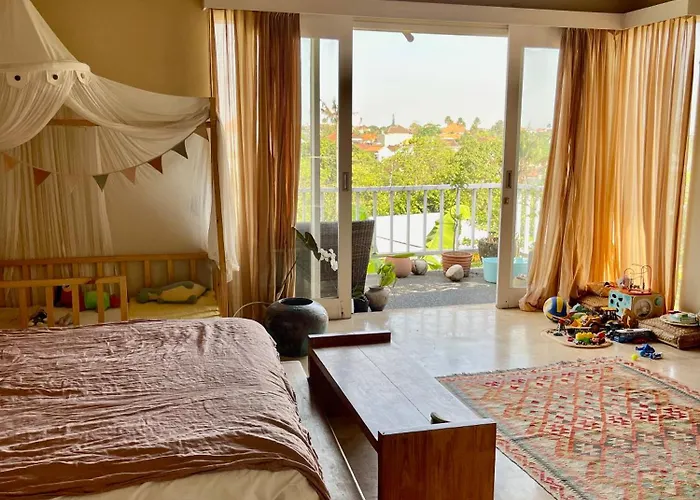Private In A Kids Friendly Big Shared In